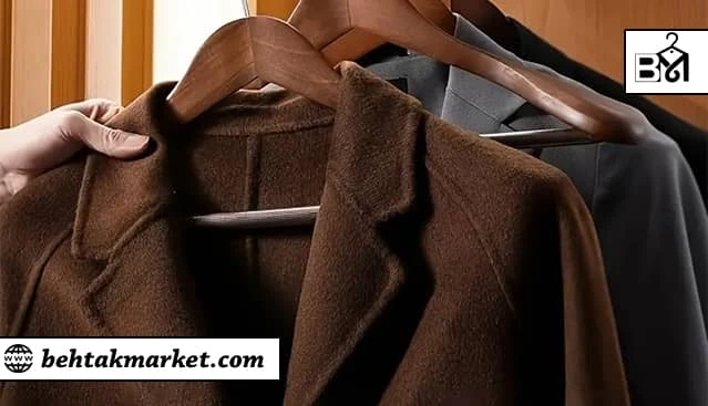 آویز چوبی پهن انحنادار مناسب پالتو، کت و بارانی